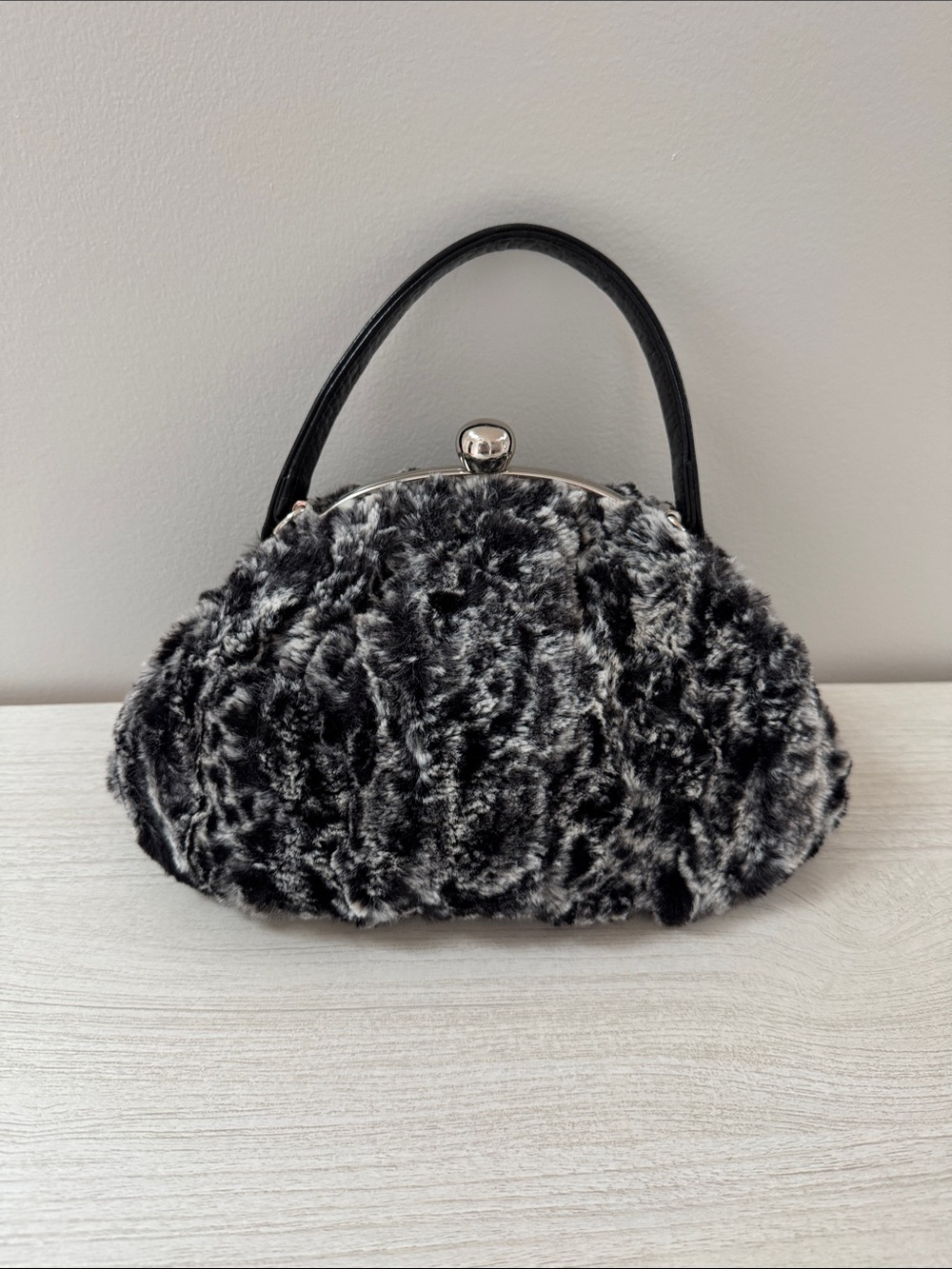 Glenda Gies Baby Chloe Faux Fur Bag EUC